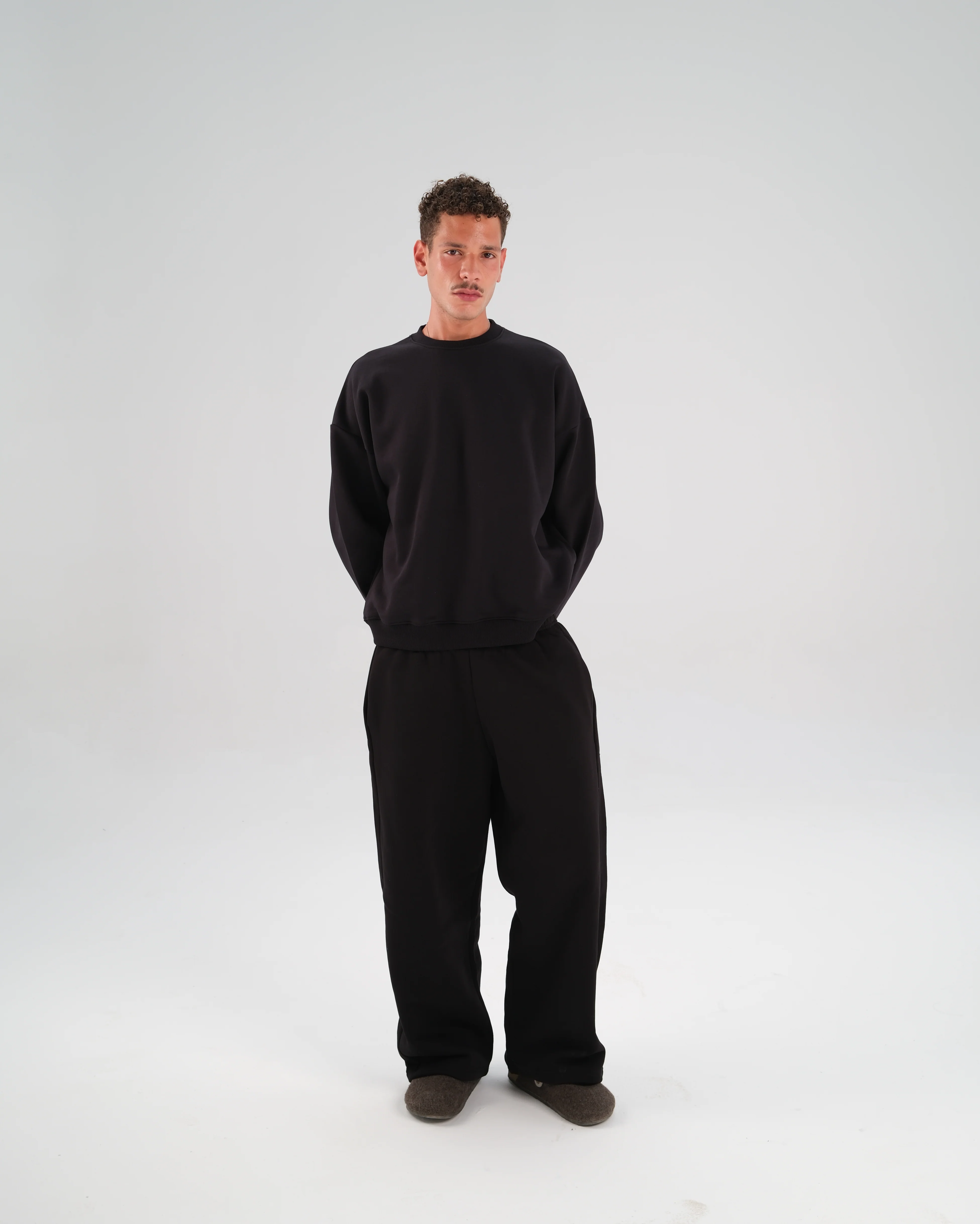 The Heavyweight Crewneck - Image 29