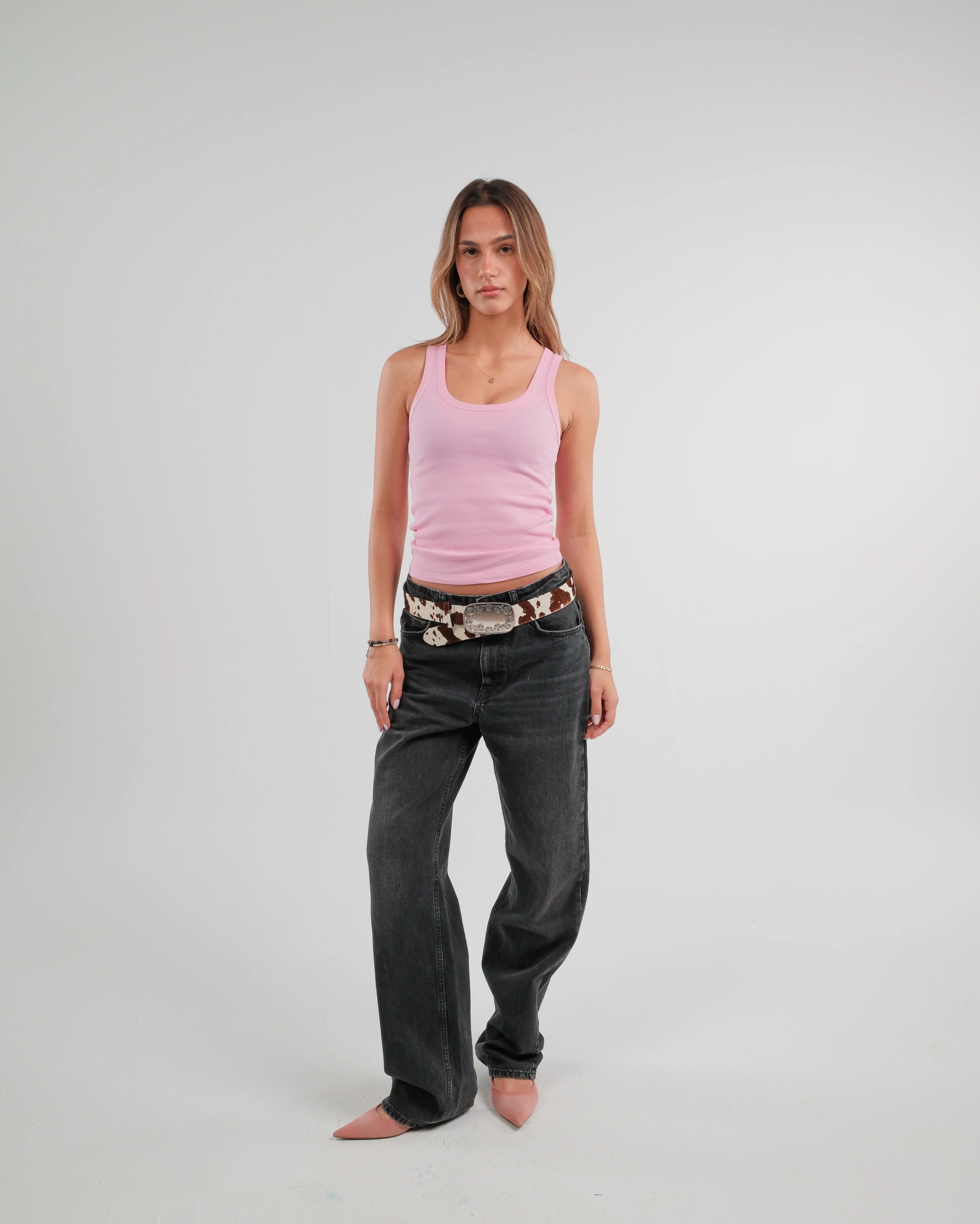 U-Shaped Tank Top - Image 16