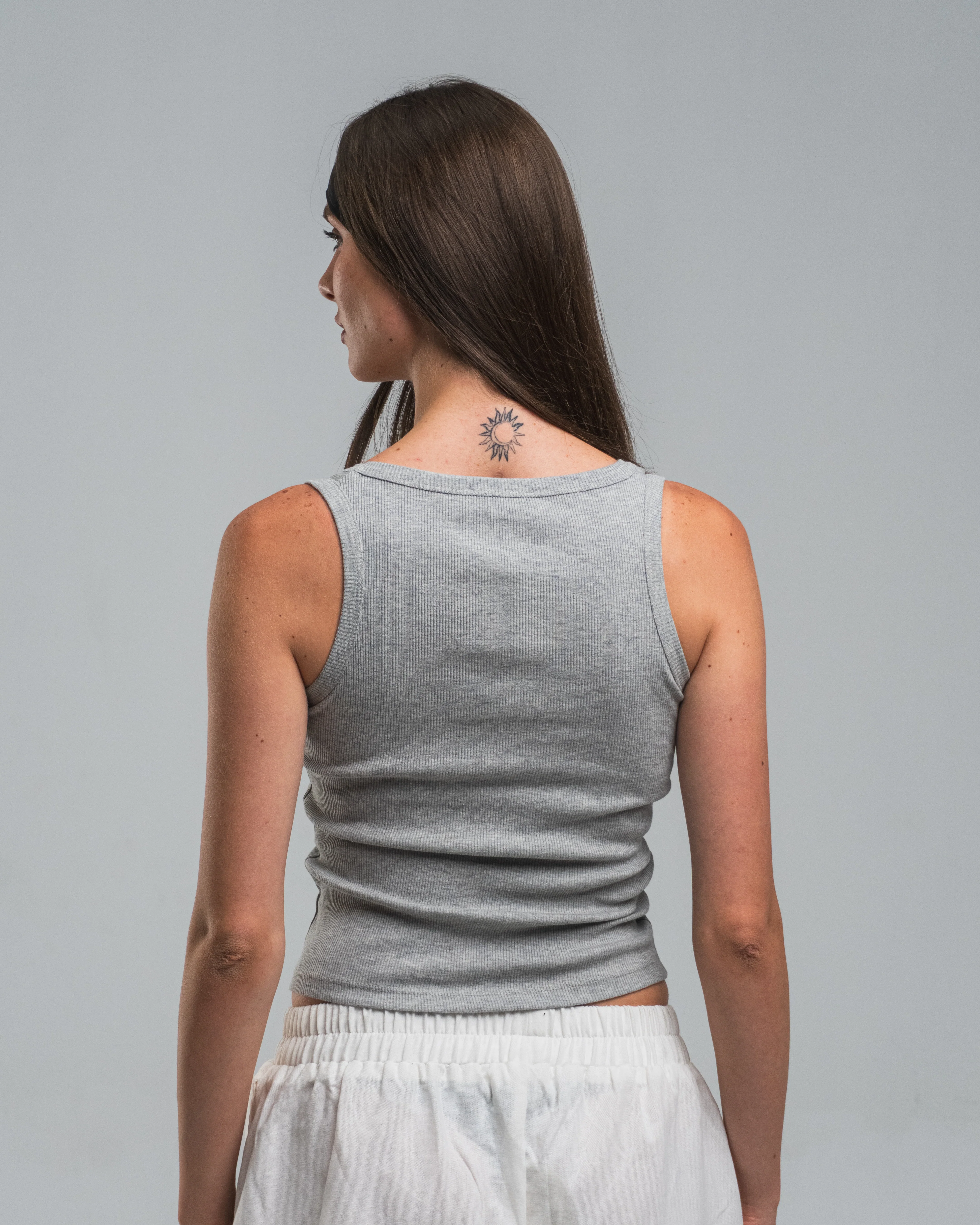 U-Shaped Tank Top - Image 27