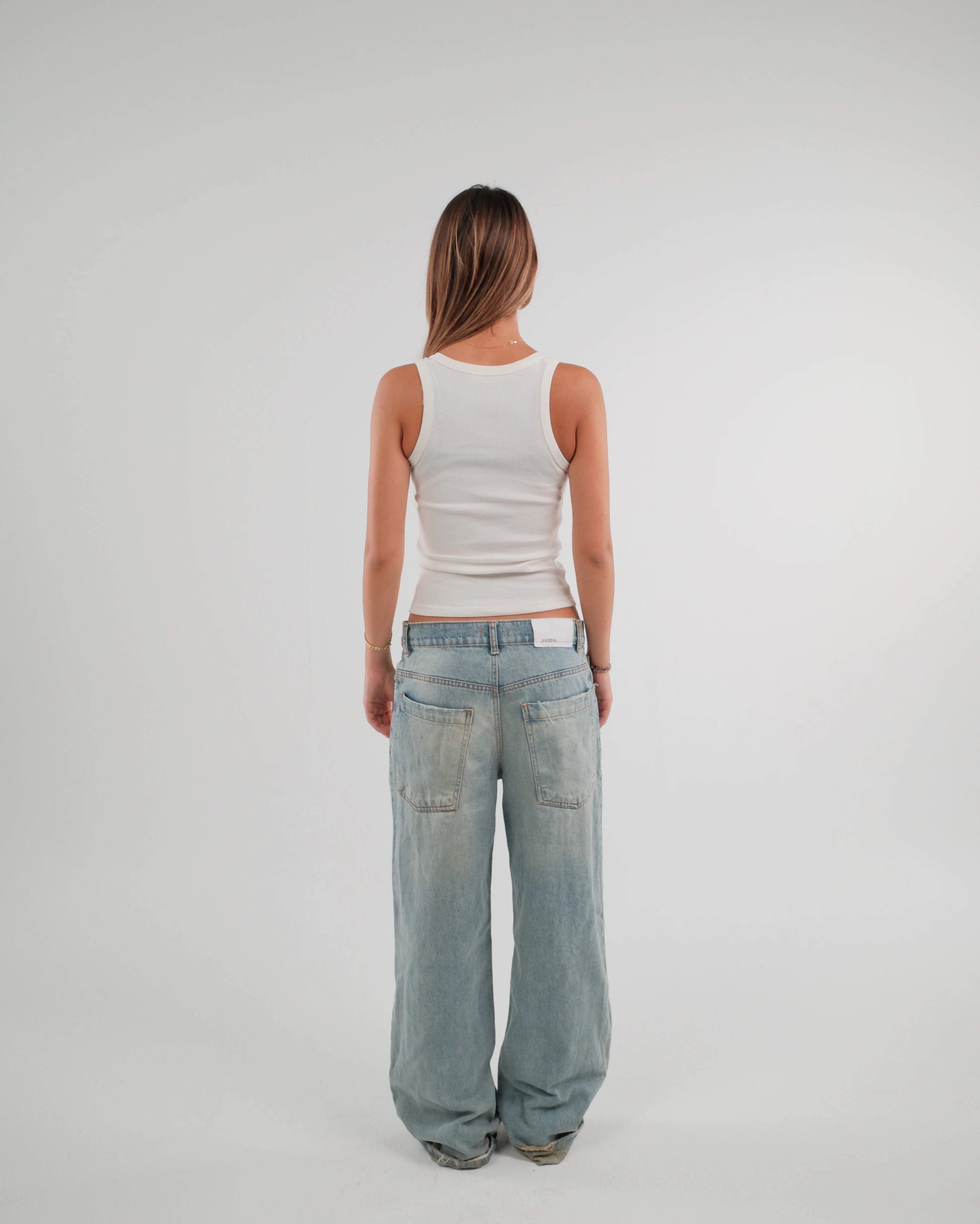 U-Shaped Tank Top - Image 5