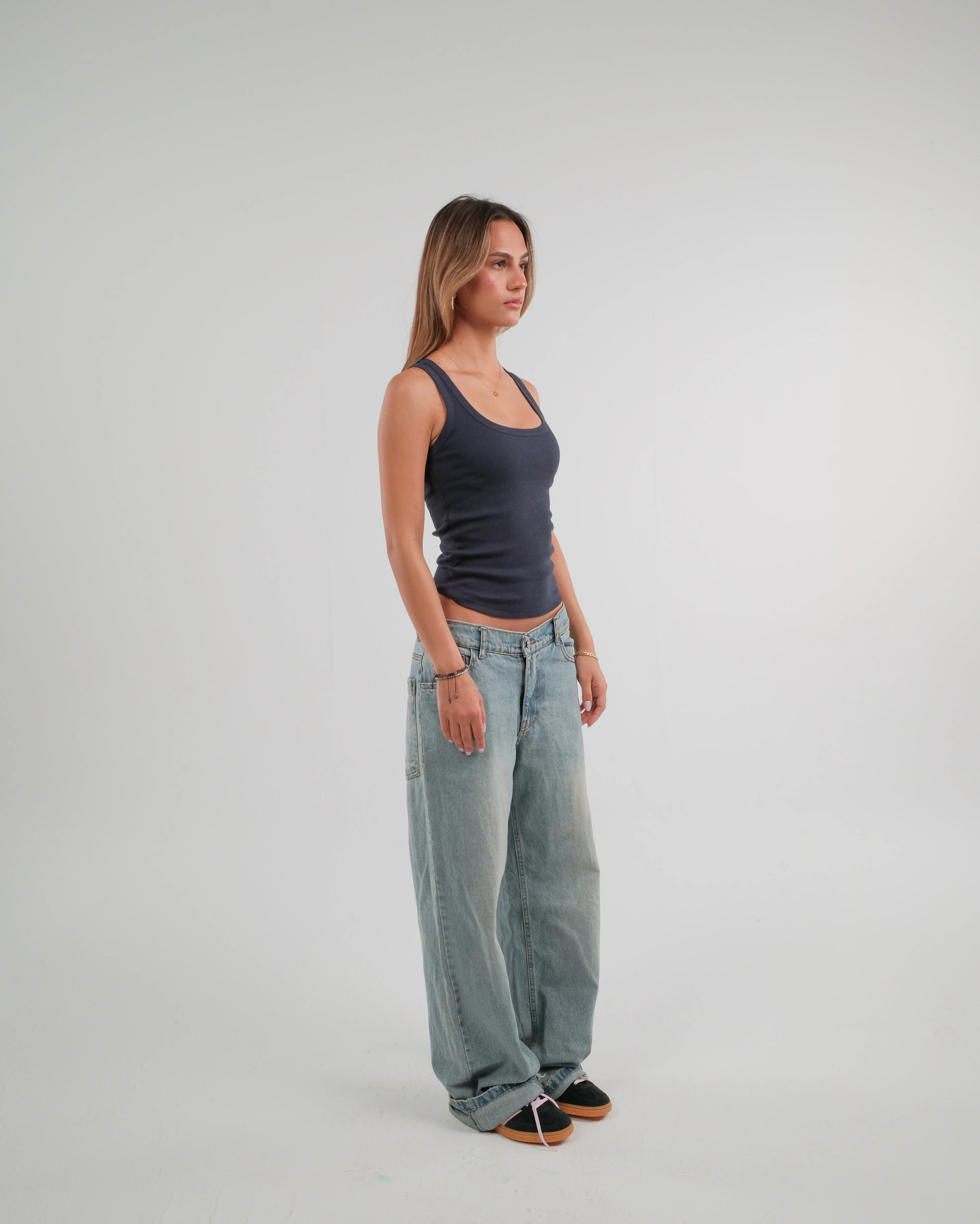 U-Shaped Tank Top - Image 9