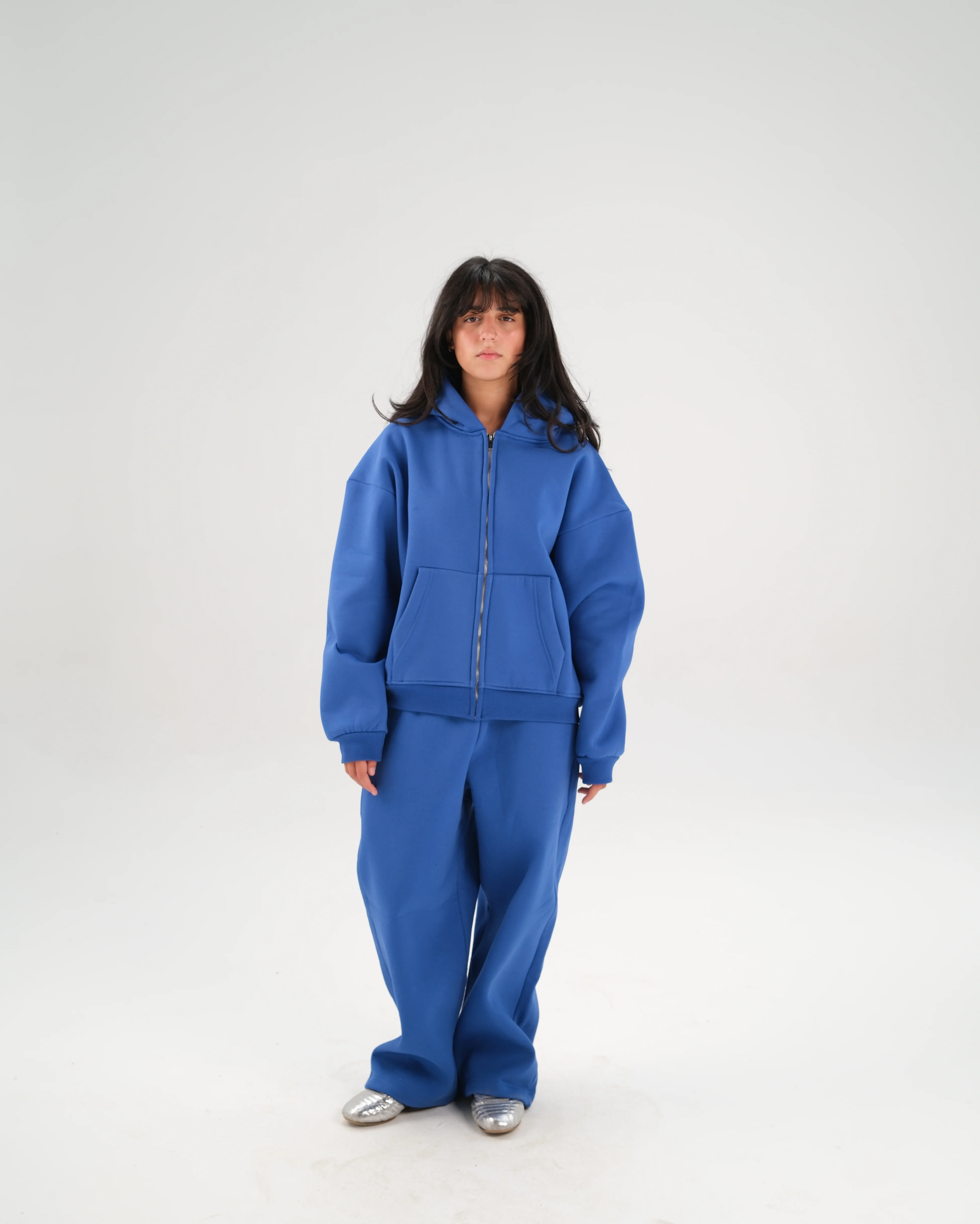 The Heavyweight Zipup - Image 23